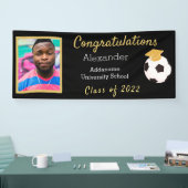 フォトブラック&金ゴールドおめでとうグラッドサッカーボール 横断幕 (トレードショー)