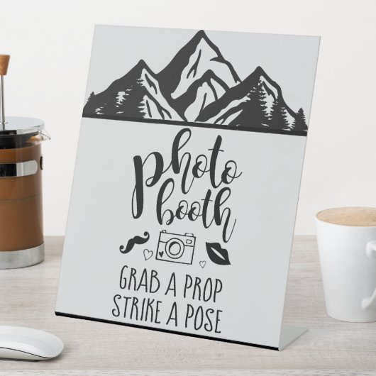 フォトブースがプロップ山カスタムの山を結婚掴む 台座サイン (インサイチュ)
