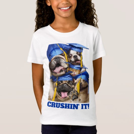 フォトブースで卒業した犬と猫 Tシャツ (正面)
