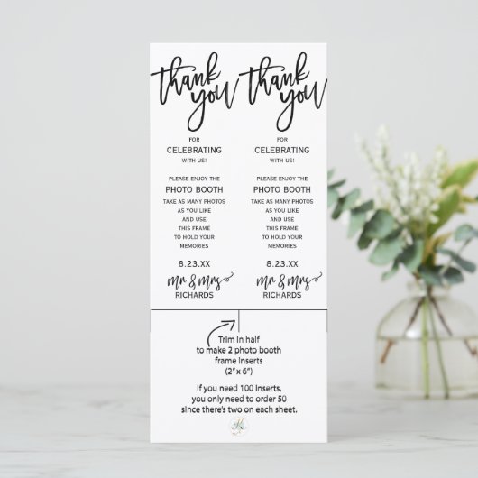 フォトブースのフレーム挿入 |ブラシスクリプト(黒) (スタンド正面)