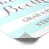 フォトブース ウェディングサイン 青 銀色のコンフェッティ ポスター (角)