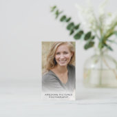 フォトヘッドショットソーシャルメディアフォトグラファー垂直 名刺 (スタンド正面)