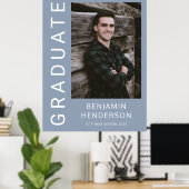 フォトボーイモダンブルー卒業 ポスター (ホームオフィス)