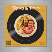 フォトマグネットを記録する日付を保存するQR Groovy Browns