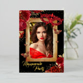 フォトマスカレードパーティーSweet sixteenレッドローズ金ゴールド 箔招待状 (立ち正面)