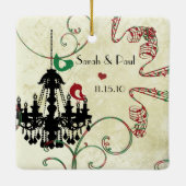フォトミュージカルレッド&グリーンバードヴィンテージシャンデリア セラミックオーナメント (裏面)