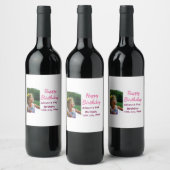 フォトモダンクラシックの名前の追加日付ハッピーバースデー ワインラベル (ボトル)