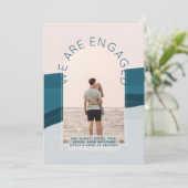 フォトモダン婚約招待状 – 混色 招待状 (スタンド正面)