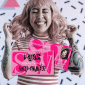 フォトモノグラムで目を引くピンクブラックモダン 名刺