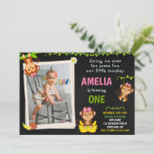 フォトモンキー誕生日の招待ガール1歳の誕生日 招待状 (スタンド正面)