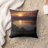 フォトリアリスティックな日の出 クッション (ブランケット)