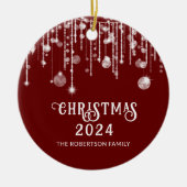 フォトレッドストリングライツクリスマスパーティー セラミックオーナメント (正面)