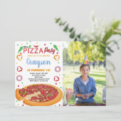 フォトレッドチリホワイトピザ誕生日招待状 招待状 (スタンド正面)