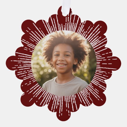 フォトレトロ日が差すこと濃い赤い雪の結晶クリスマス オーナメントカード (正面)