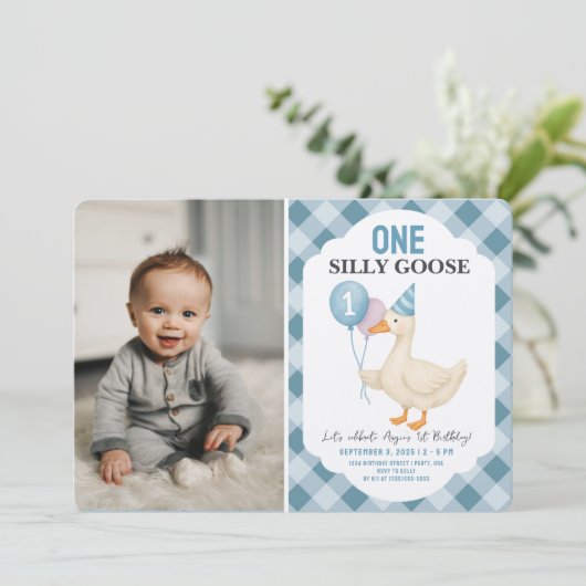 フォトワン間抜けグースファースト誕生日 招待状 (スタンド正面)