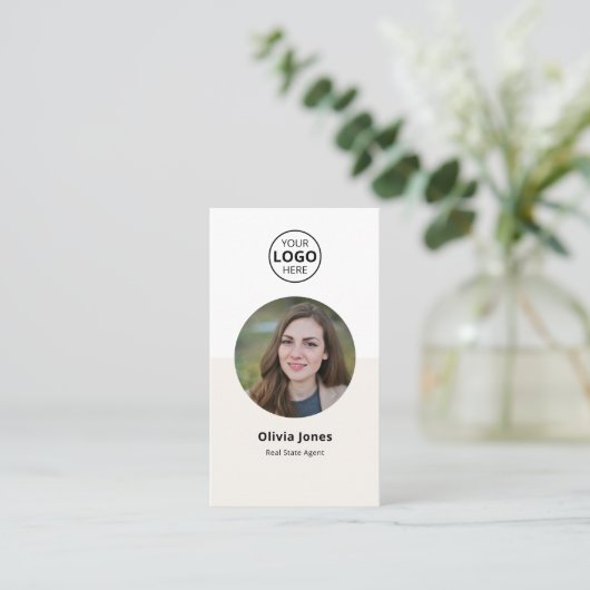 フォト不動産仲介業者QRコードベージュ名刺 名刺 (スタンド正面)