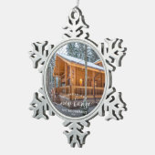 フォト初めてのクリスマス新しいホームホワイトスクリプト スノーフレークピューターオーナメント (右)