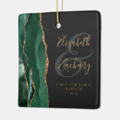 フォト初めてのクリスマス結婚したエメラルドAgate金ゴールド セラミックオーナメント (左)