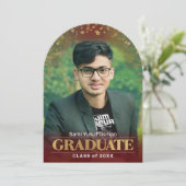 フォト卒業招待状クラシック金ゴールドダークレッド 招待状 (スタンド正面)