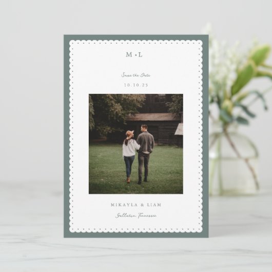 フォト日付カードのエッジをスカラップして保存 セーブザデート (スタンド正面)