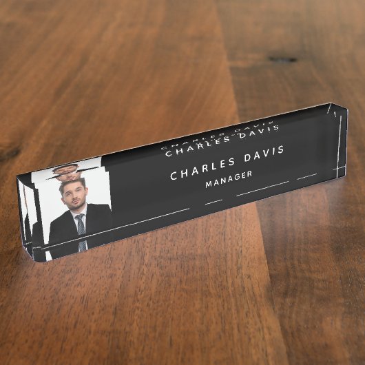 フォト白黒モノグラムのミニマル主義者 デスクネームプレート (側面)