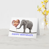 フォト誕生日カード、タイトロープ歩くゾウ カード (黄色い花)