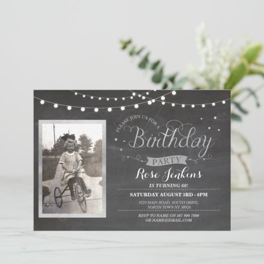 フォト誕生日チョークライトウッ素朴ド招待状 招待状 (スタンド正面)