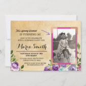 フォト誕生日フローラ素朴ヴィンテージパープル招待状 招待状 (正面)