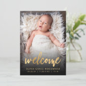 フォト金ゴールドスクリプトブラックウェルカム誕生 案内状 (スタンド正面)