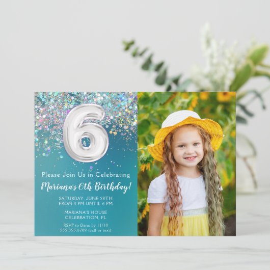 フォト6ティール(緑がかった色)シルバーグリッター誕生日 招待状 (スタンド正面)