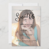フォト スウィート 16 現代のエレガントな予算 誕生日 招待状 (正面)