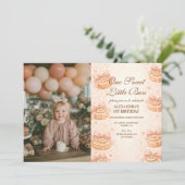 フォト ブラッシュ シナモン ボウ リトル バン 1歳 誕生日 招待状 (スタンド正面)