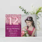 フォト マゼンタ ピンク グリッター 12歳の誕生日パーティー 招待状 (スタンド正面)