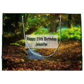 フォレストクリークビューティフル自然フォト誕生日 ラージペーパーバッグ (裏面)