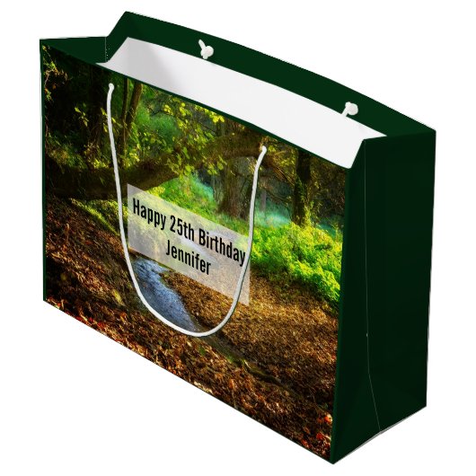 フォレストクリークビューティフル自然フォト誕生日 ラージペーパーバッグ (裏面アングル)