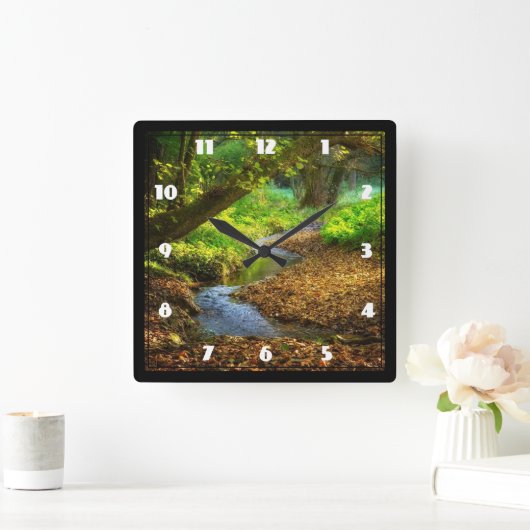 フォレストクリーク美しい自然景観写真 スクエア壁時計 (ホーム)