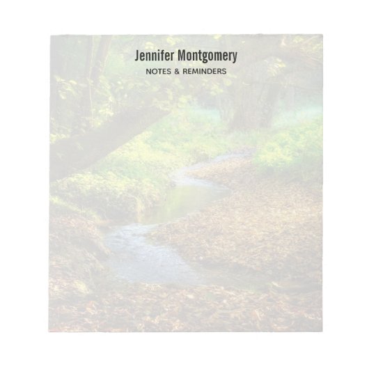 フォレストクリーク美しい自然景観写真 ノートパッド (正面)