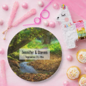 フォレストクリーク美しい自然結婚写真 ペーパープレート (パーティー)