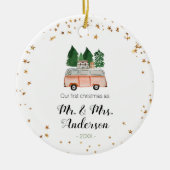 フォレストツリーズヴィンテージヴァンデルの初めてのクリスマス セラミックオーナメント (正面)