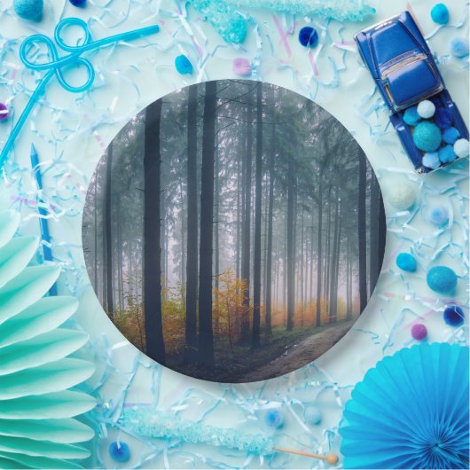 フォレ威厳のあるストパス ペーパープレート (パーティー)