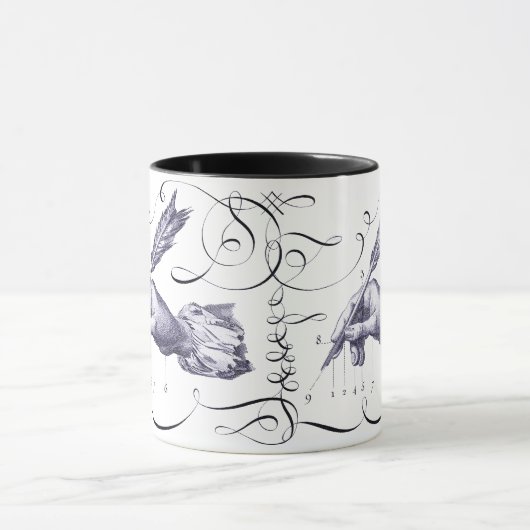 フォントデザイナーか書家のエレガントなコーヒー・マグ マグカップ (中央)