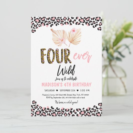 フォーエバーワイルドヒョウ印刷ピンク金ゴールド誕生日 招待状 (スタンド正面)