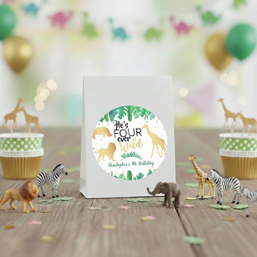 フォーエバーワイルドボーイズ4歳の誕生日 ラウンドシール