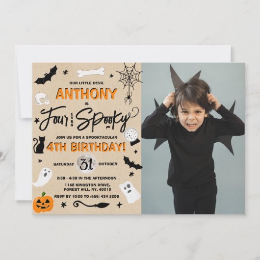 フォーエバー スプーキ! ハロウィン4歳誕生日写真 招待状 (正面)