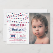 フォーエバー・フリー!7月4日 アメリカ独立記念日 4歳 誕生日パーティー 招待状 (正面)