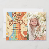 フォーエバーGroovyレトロレインボー4thバースデーフォト 招待状 (正面)