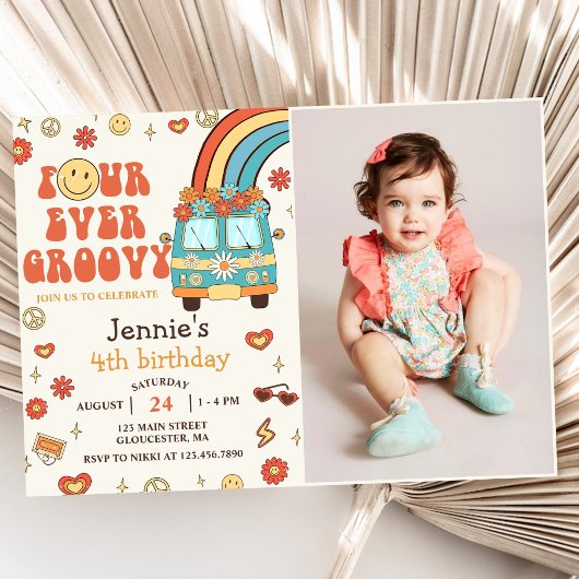 フォーエバーGroovyレトロレインボー4thバースデーフォト 招待状