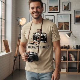 フォーカスしろ、馬鹿! - 笑えるカメラデザイン Tシャツ