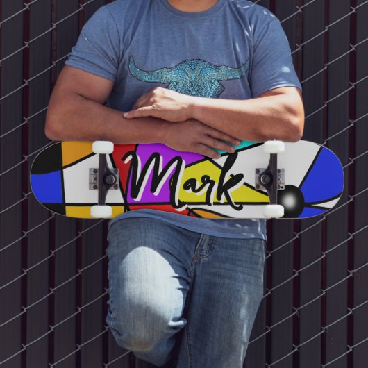 フォーカス – はっきりしたカラフル抽象デザイン スケートボード (室外3)