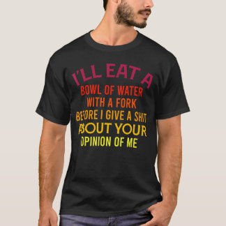 フォークで水の入ったボウルを食べます Funnyrendy レトロ Tシャツ